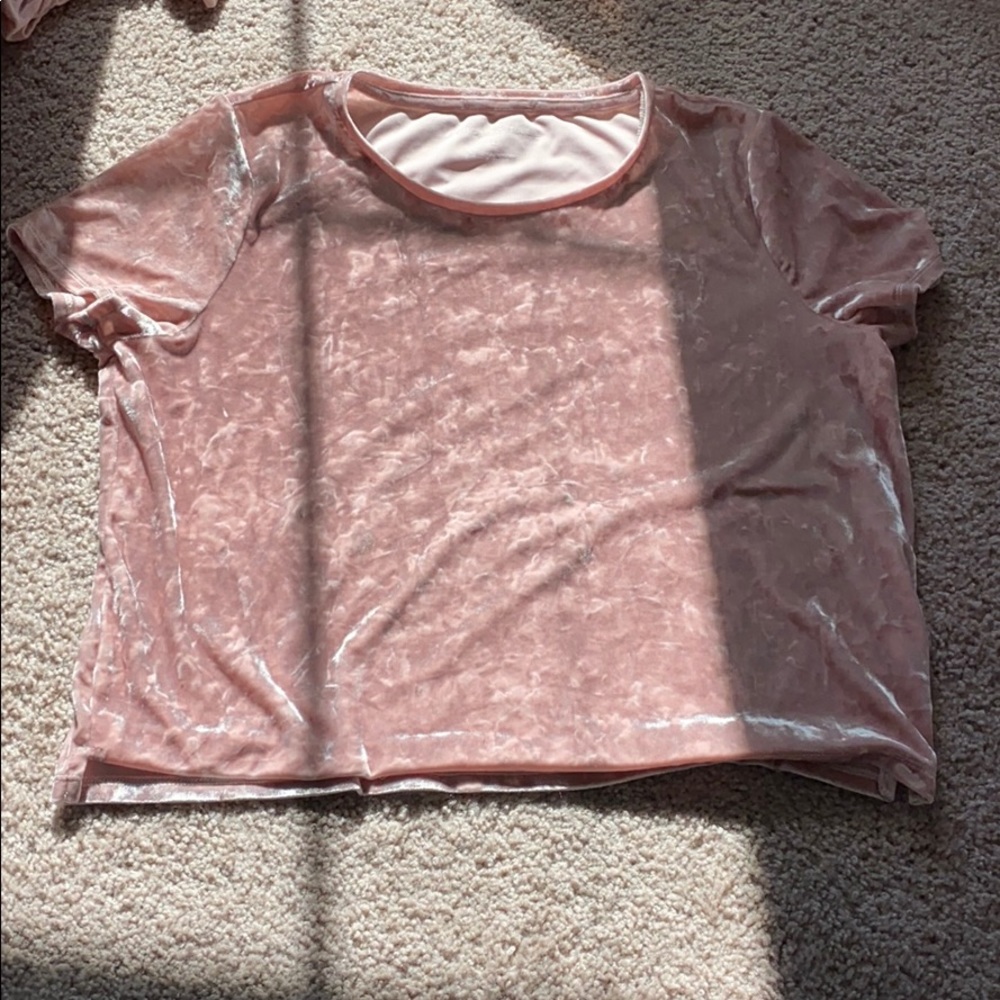 velvet cropped shirt